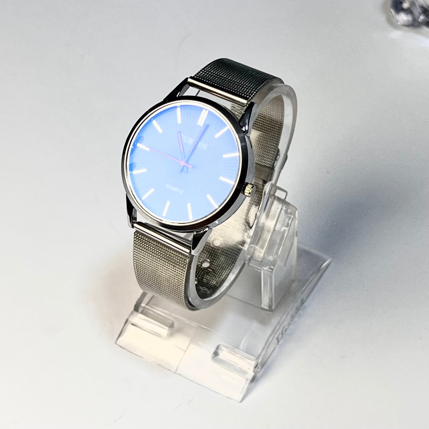 Men’s Silver Chain Watch – Sleek Casual Design, Premium Finish, Stainless Look